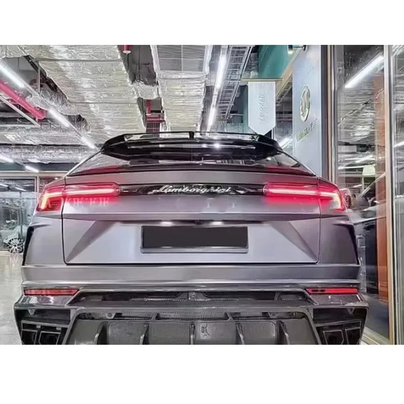 Lamborghini Urus Real Carbon Fiber Middle Rear Wing (Tail Fin Spoiler)