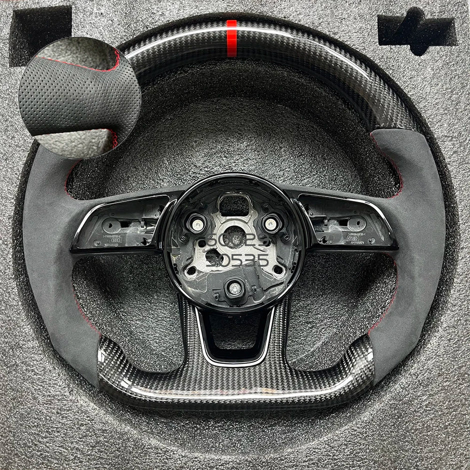 Real Carbon Fibre Steering Wheel – Customisable (Audi Fitment)